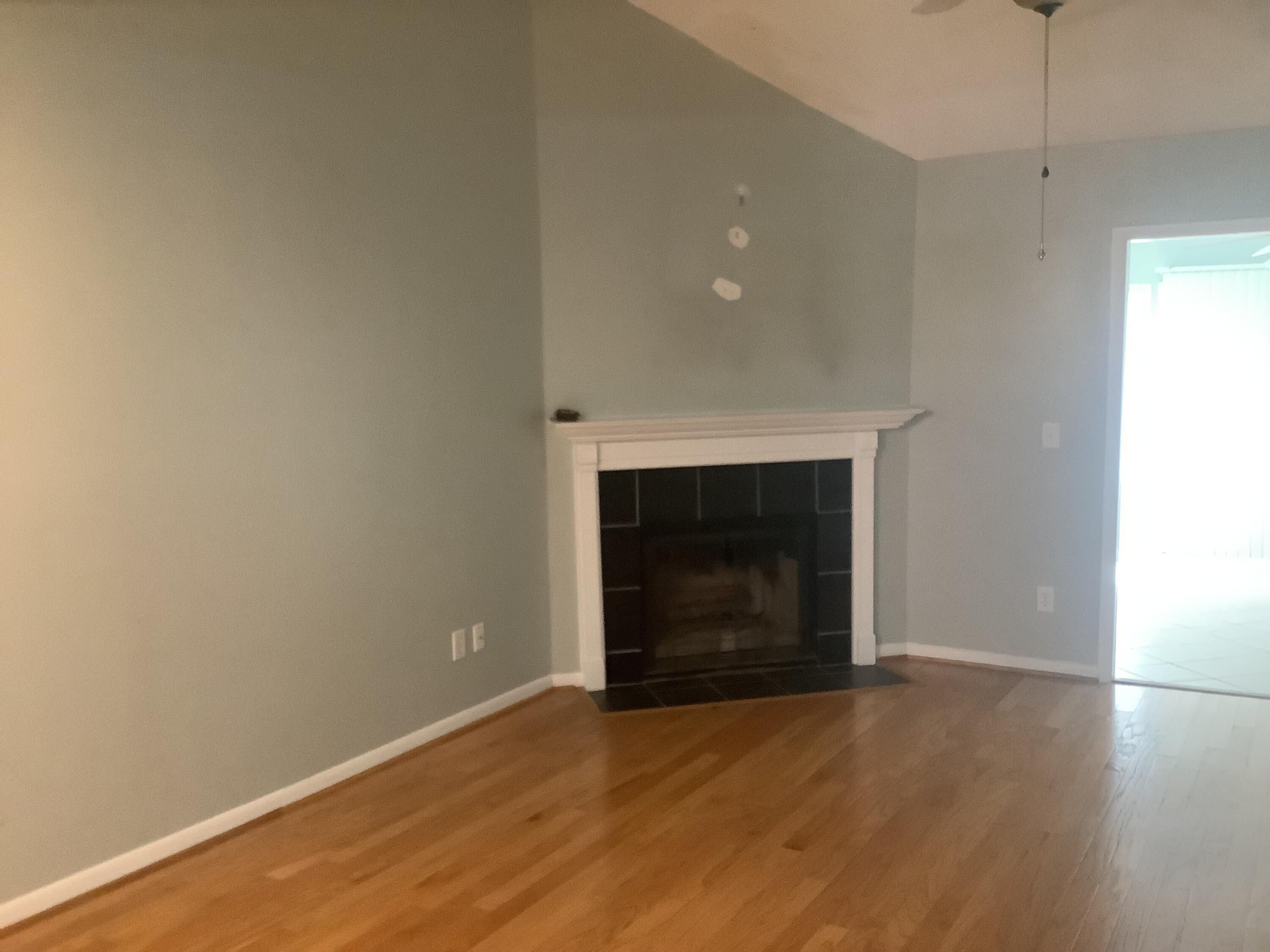 5 Town Park Lane, Unit E Charleston, SC 29412 - Photo 5 of 9 IMG_0778