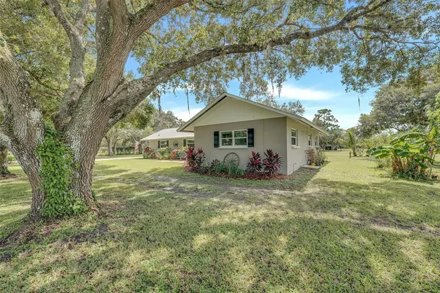 $649,000 | 1133 Crescent Avenue Southwest, LaBelle, FL 33935