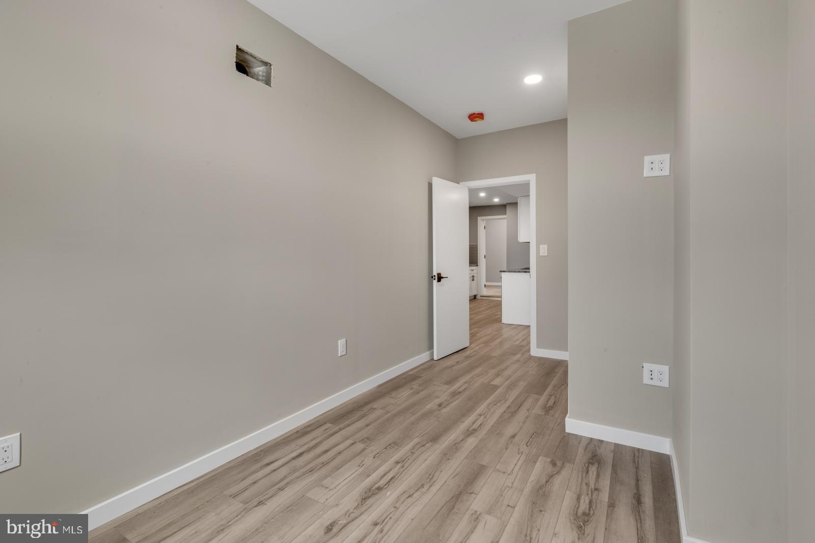 435 West Susquehanna Avenue, Unit 2 Philadelphia, PA 19122 - Photo 17 of 24