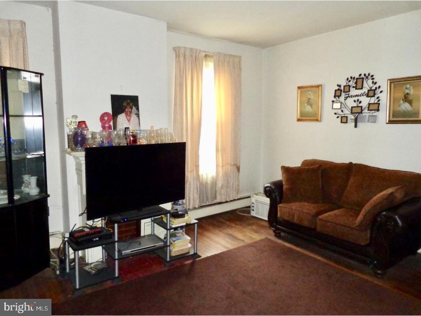 161 Fairview Road Woodlyn, PA 19094 - Photo 3 of 8 Gallery Image 3
