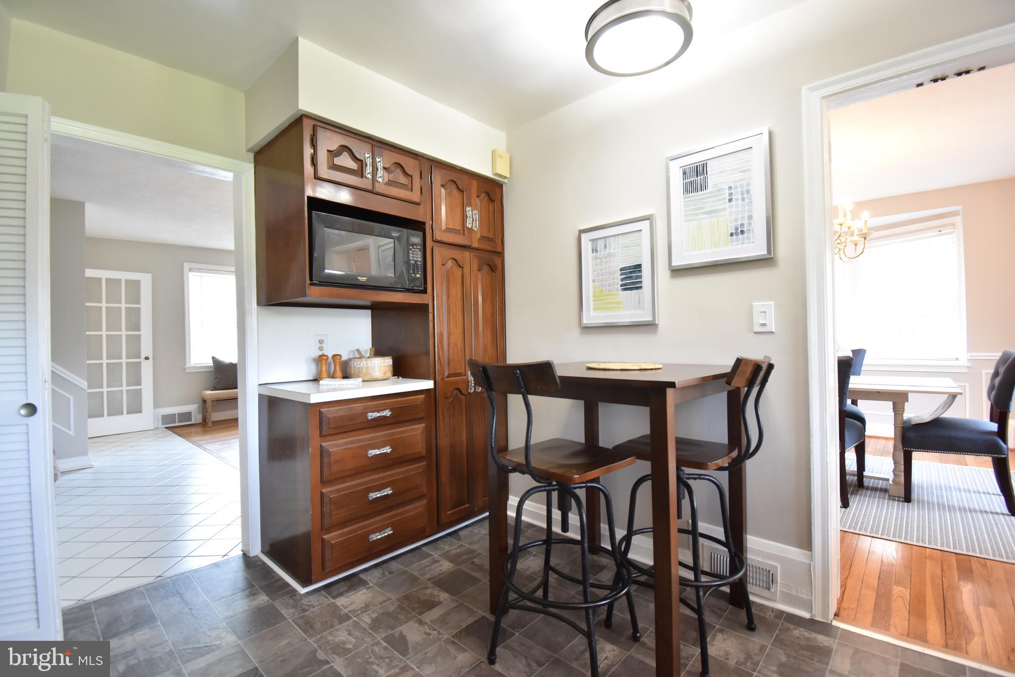 1824 Aberdeen Road Towson, MD 21286 - Photo 12 of 31