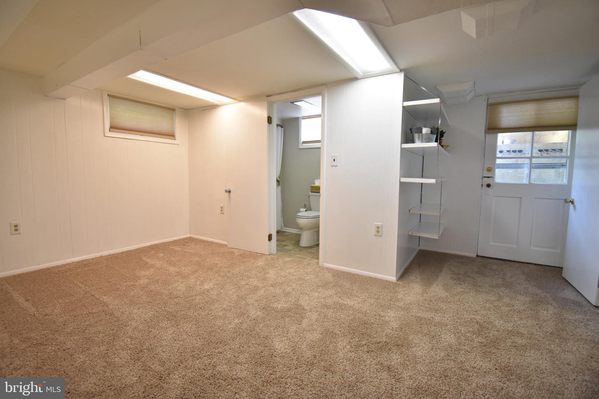 1824 Aberdeen Road Towson, MD 21286 - Photo 24 of 31