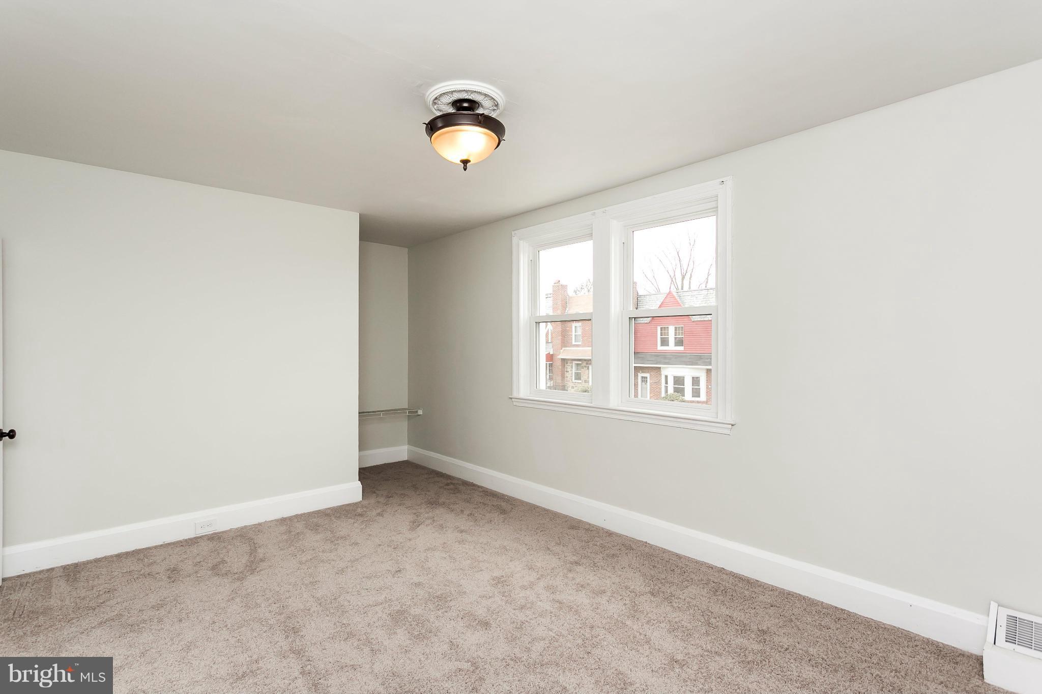 909 Calwell Road Baltimore, MD 21229 - Photo 18 of 30 Bedroom (Master)