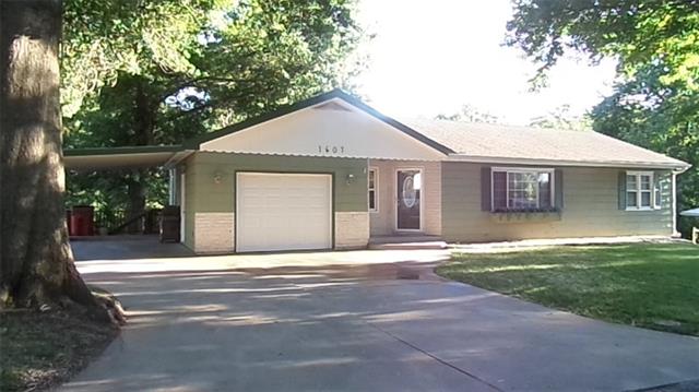 1607 Edgewood Lane Lexington, MO 64067 - Photo 1 of 1
