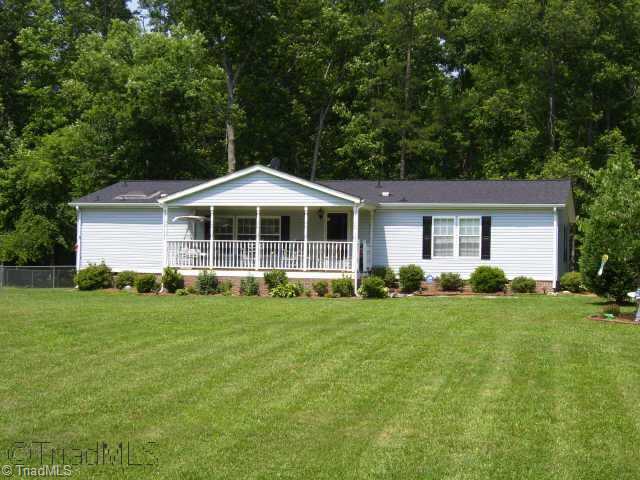 350 Forest Ridge Lane Lexington, NC 27292 - Photo 1 of 9 Exterior Front.