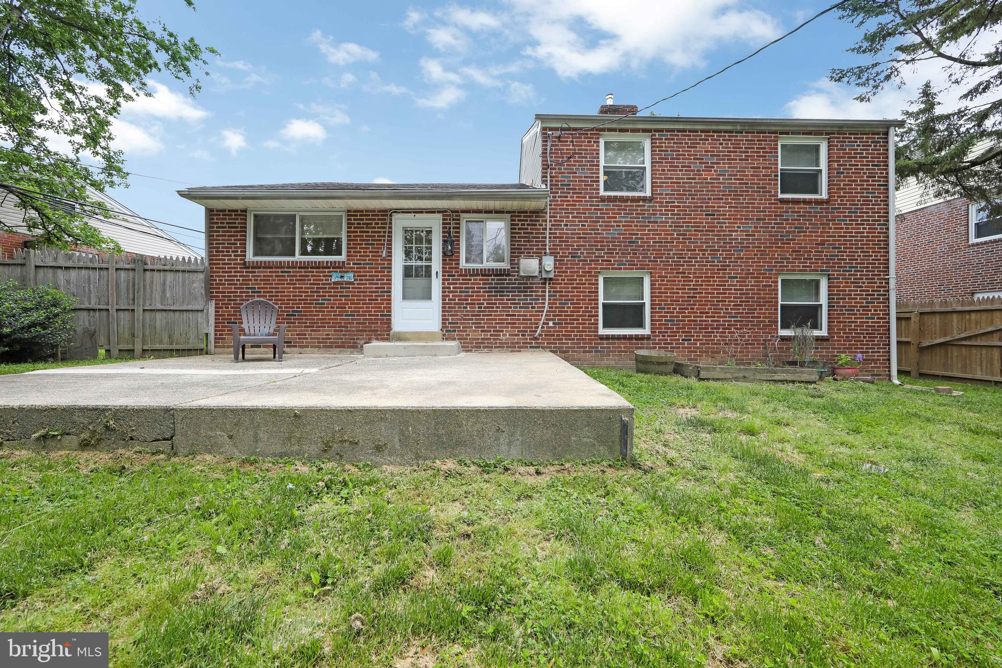 334 Parham Road Springfield, PA 19064 - Photo 32 of 41 a view of a house with a yard and a tub