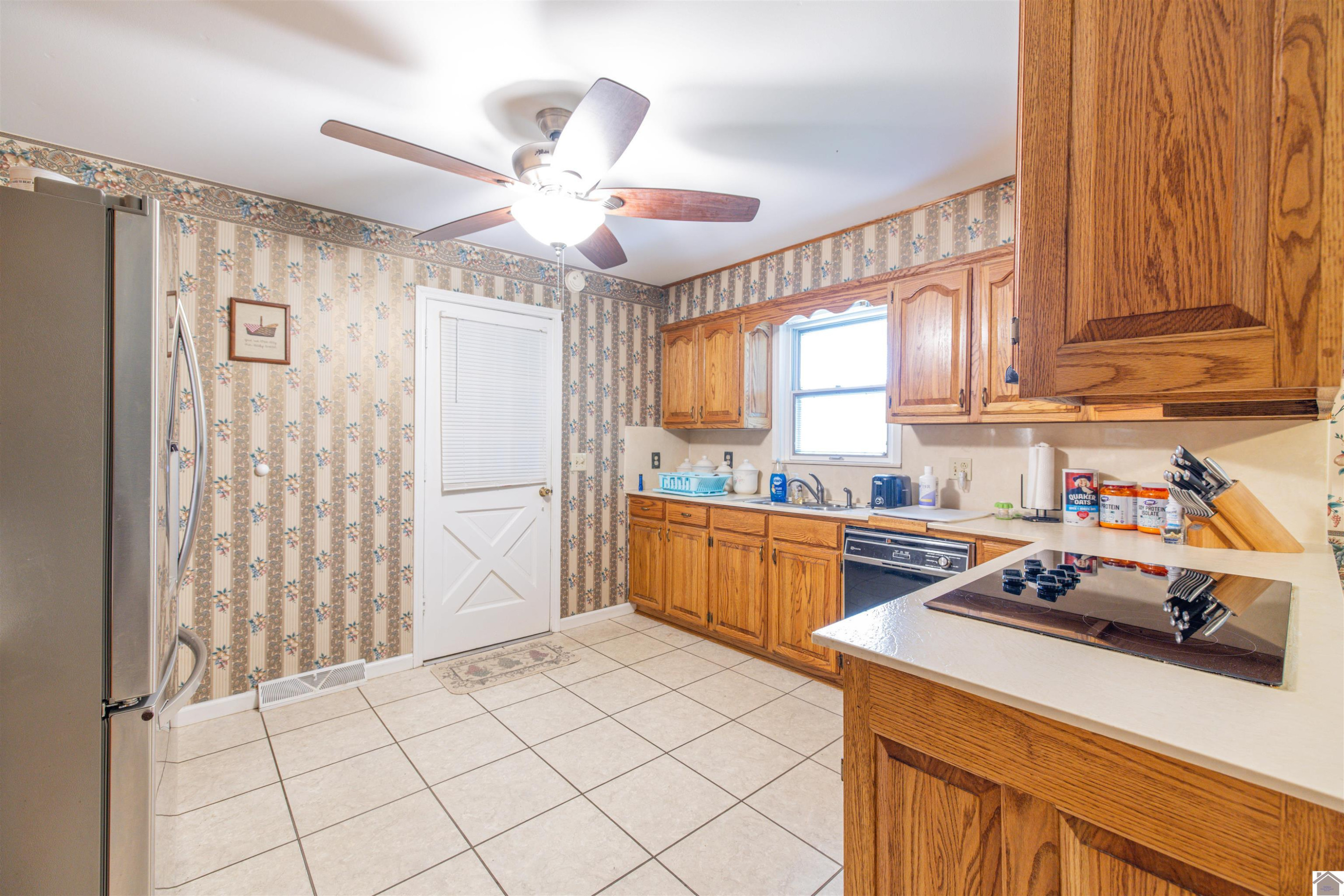 1957 Coopertown Road Murray, KY 42071 - Photo 10 of 34 Kitchen