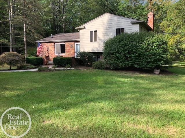 2068 Werner Road Columbus, MI 48063 - Photo 3 of 55