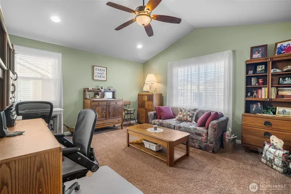 $998,000 | 14110 Overlook Drive East, Bonney Lake, WA 98391