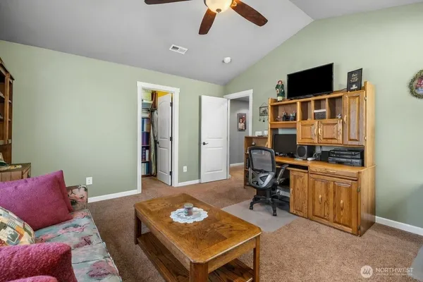 $998,000 | 14110 Overlook Drive East, Bonney Lake, WA 98391