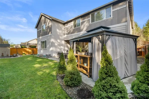 $998,000 | 14110 Overlook Drive East, Bonney Lake, WA 98391