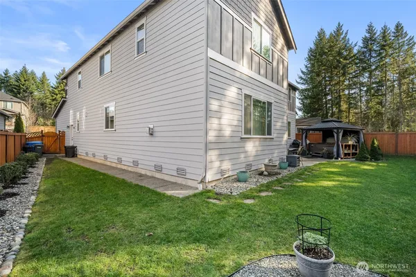 $998,000 | 14110 Overlook Drive East, Bonney Lake, WA 98391