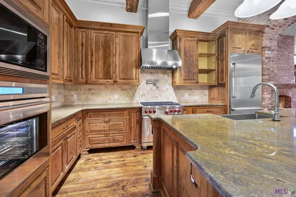 $925,900 | 4936 Mimosa Street, Baton Rouge, LA 70808