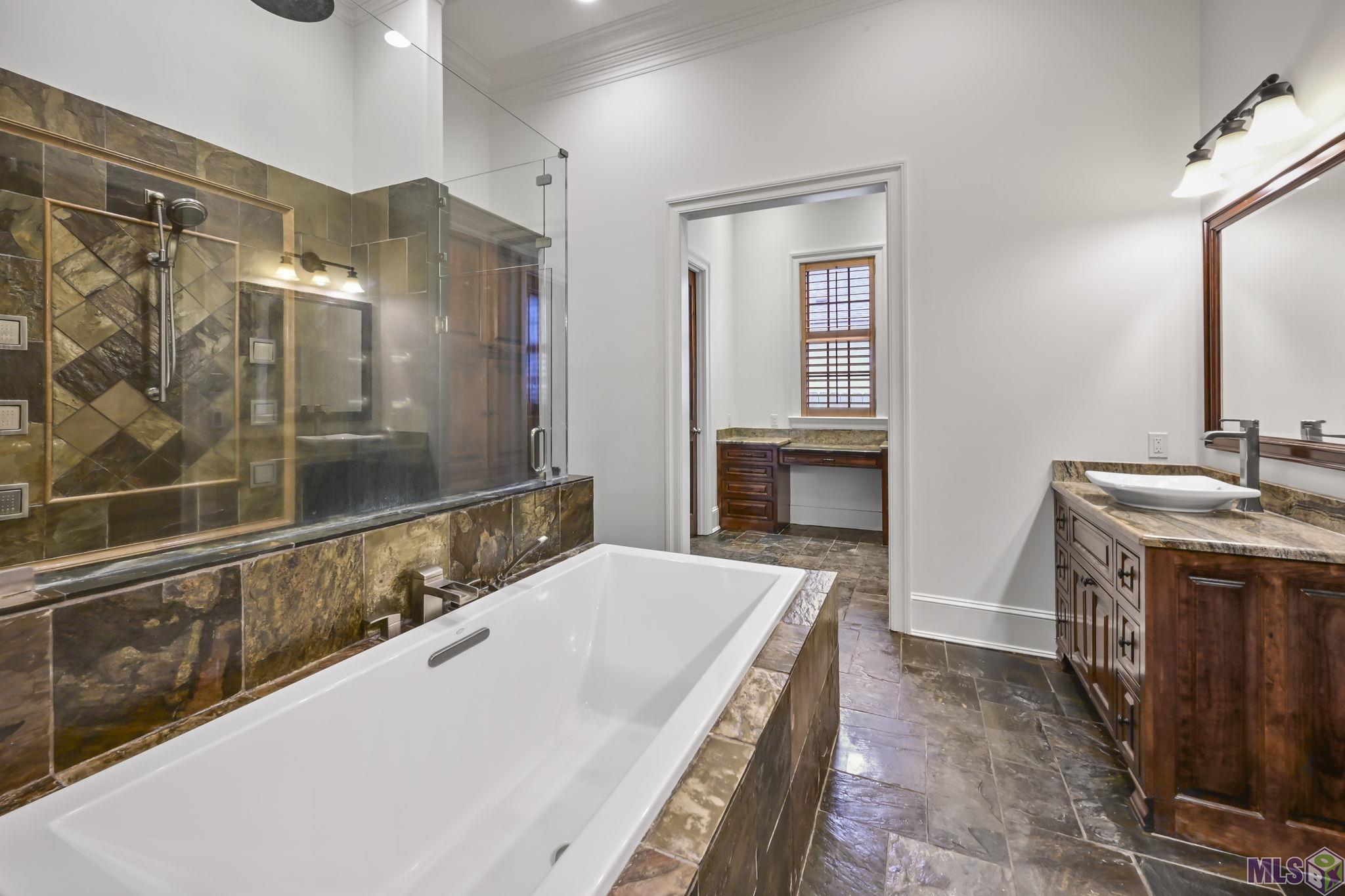 4936 Mimosa Street Baton Rouge, LA 70808 - Photo 4 of 20