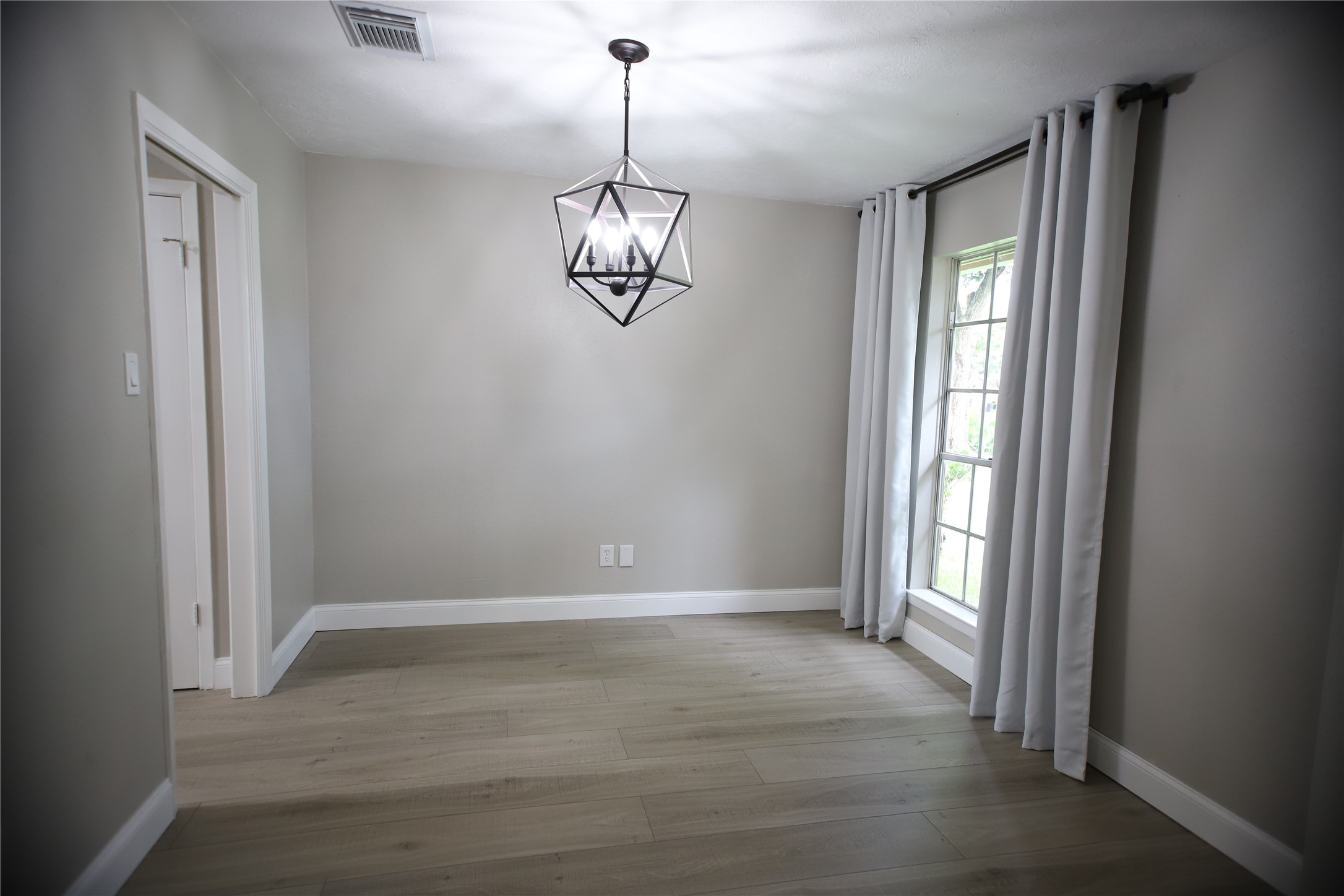 22530 John Rolfe Lane Katy, TX 77449 - Photo 4 of 15