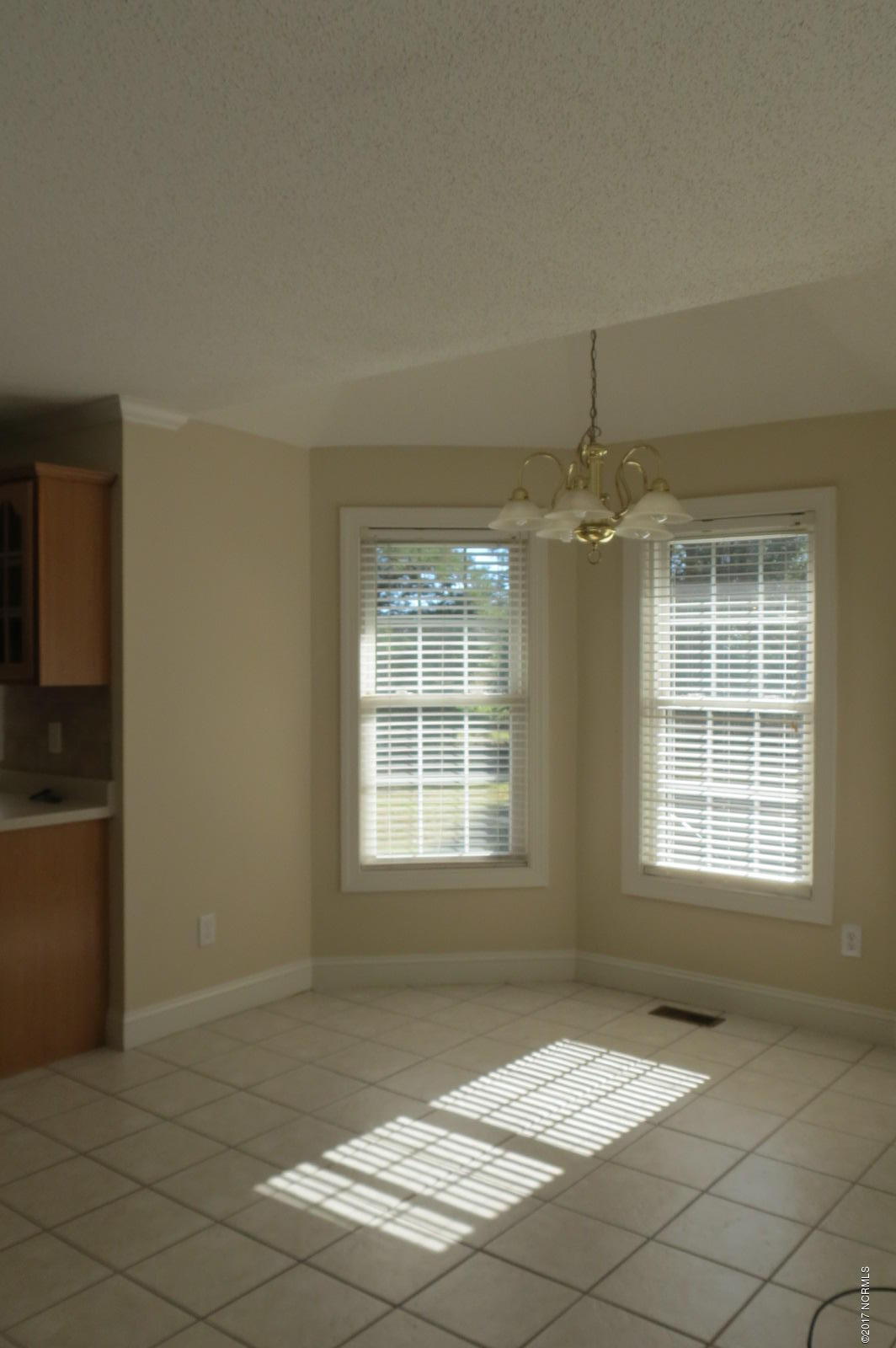 2668 Four Way Road Snow Hill, NC 28580 - Photo 4 of 43 Breakfast Nook
