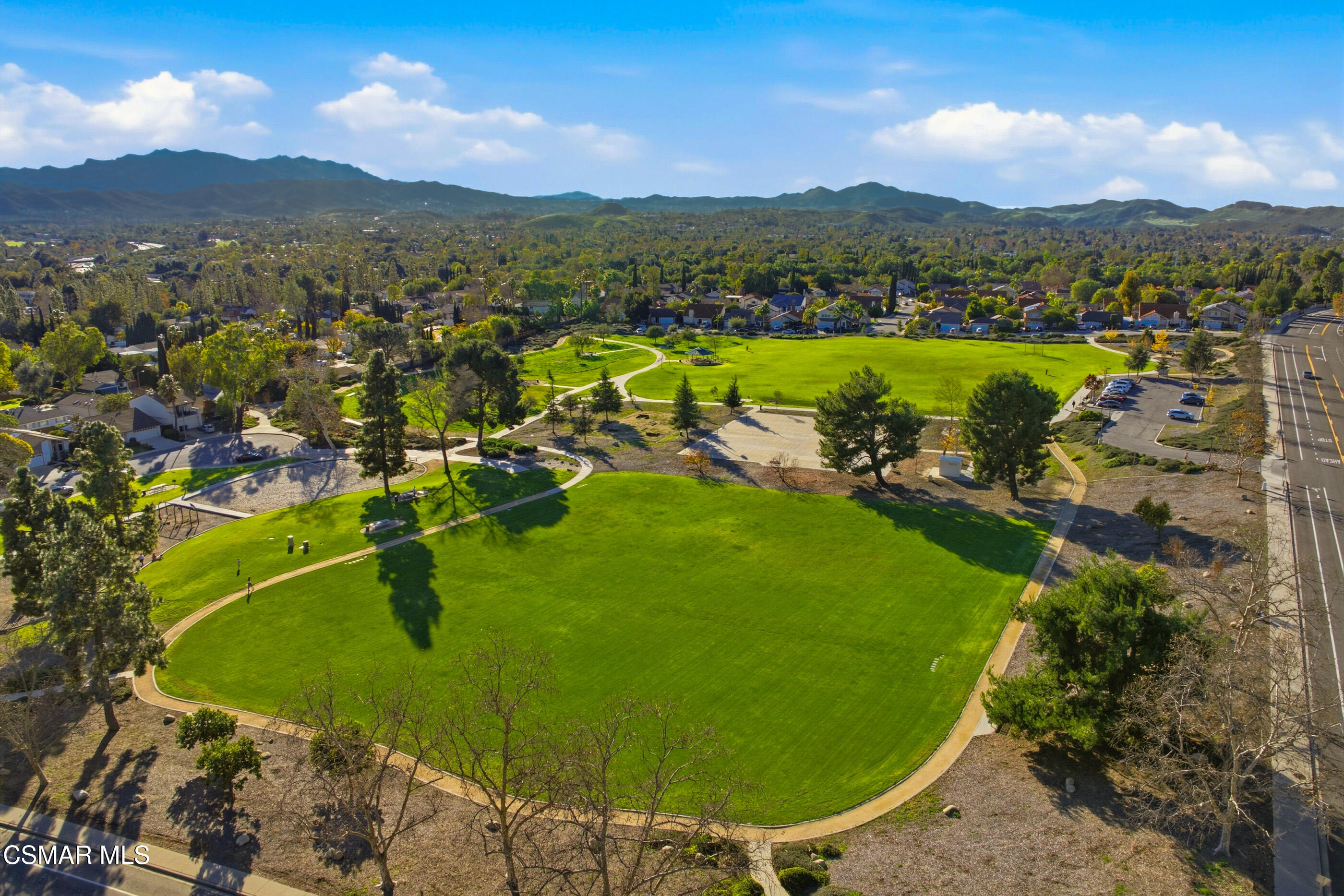 2810 Rikkard Drive Thousand Oaks, CA 91362 - Photo 37 of 38 a view of a city with mountains in the background