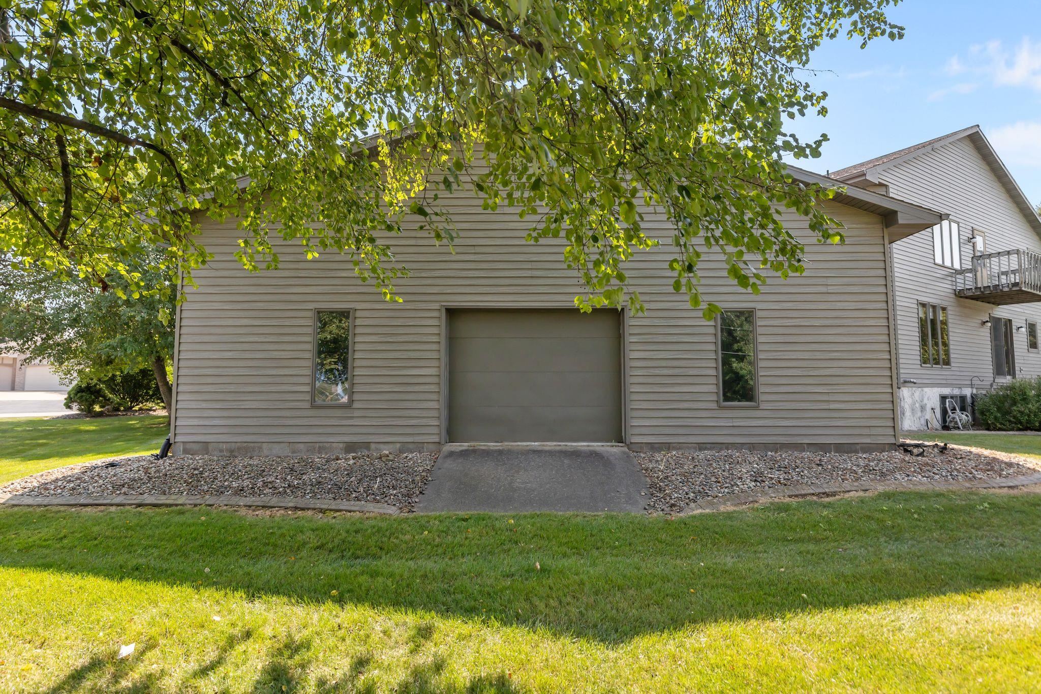 9 North Kurt Avenue Appleton, WI 54913 - Photo 34 of 41