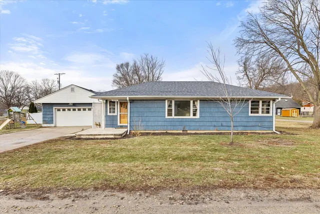 $168,000 | 404 Lewis Street, Marseilles, IL 61341