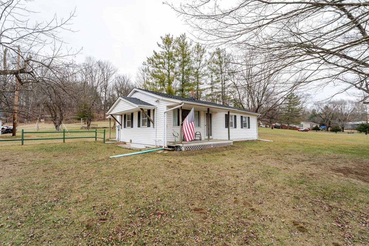 11918 Turleytown Road Broadway, VA 22815 - Photo 30 of 42 a view of a house with a yard