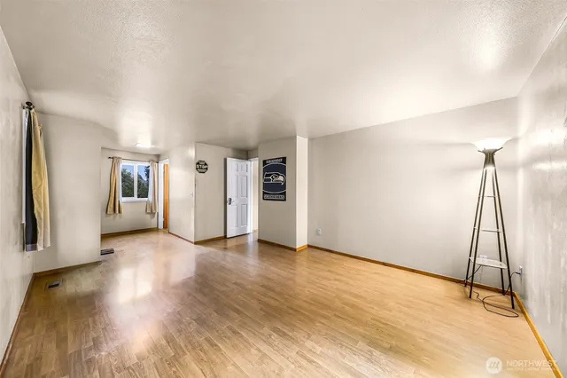 $595,000 | 605 North Forest Court, Lynden, WA 98264