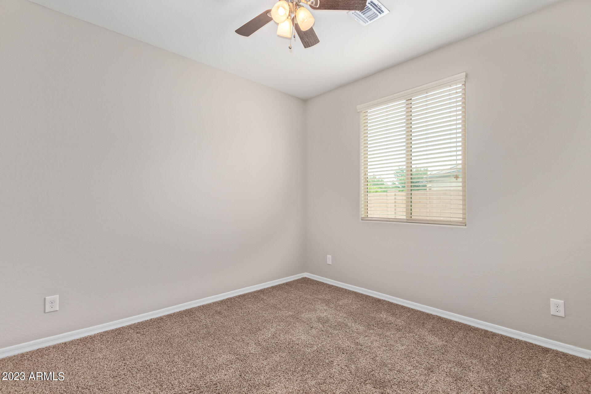 19345 North Stonegate Road Maricopa, AZ 85138 - Photo 22 of 35 0028-28-Stonegate