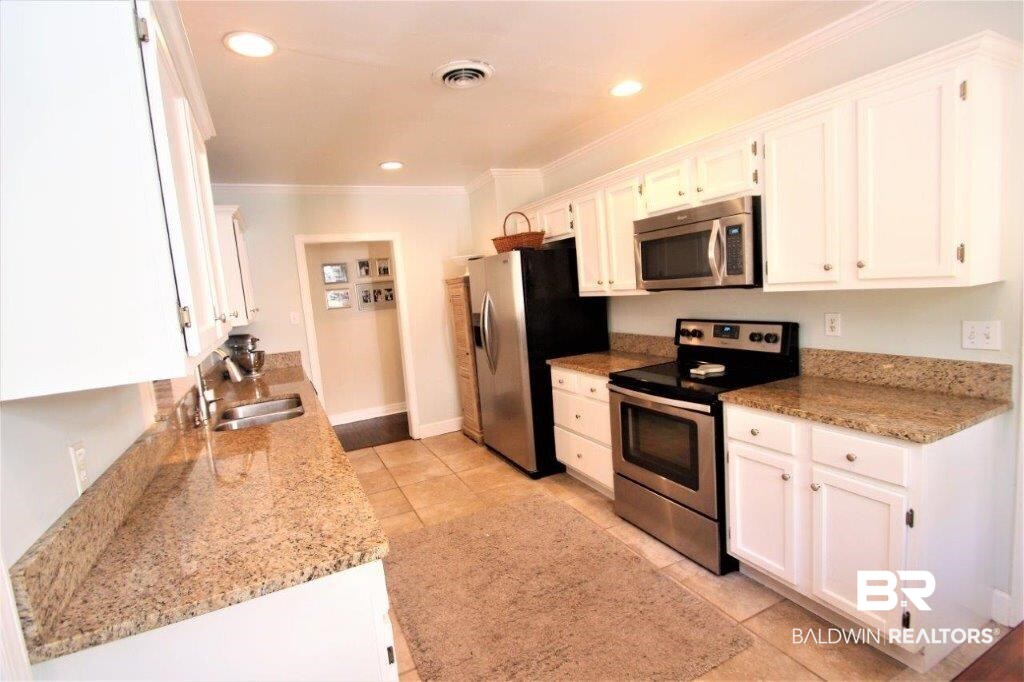 4212 Packingham Drive Mobile, AL 36609 - Photo 8 of 18
