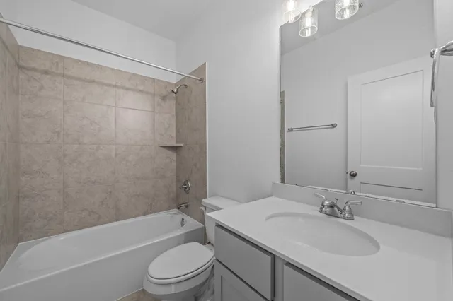 $359,990 | 305 Gambels Quail Road, Hempstead, TX 77445