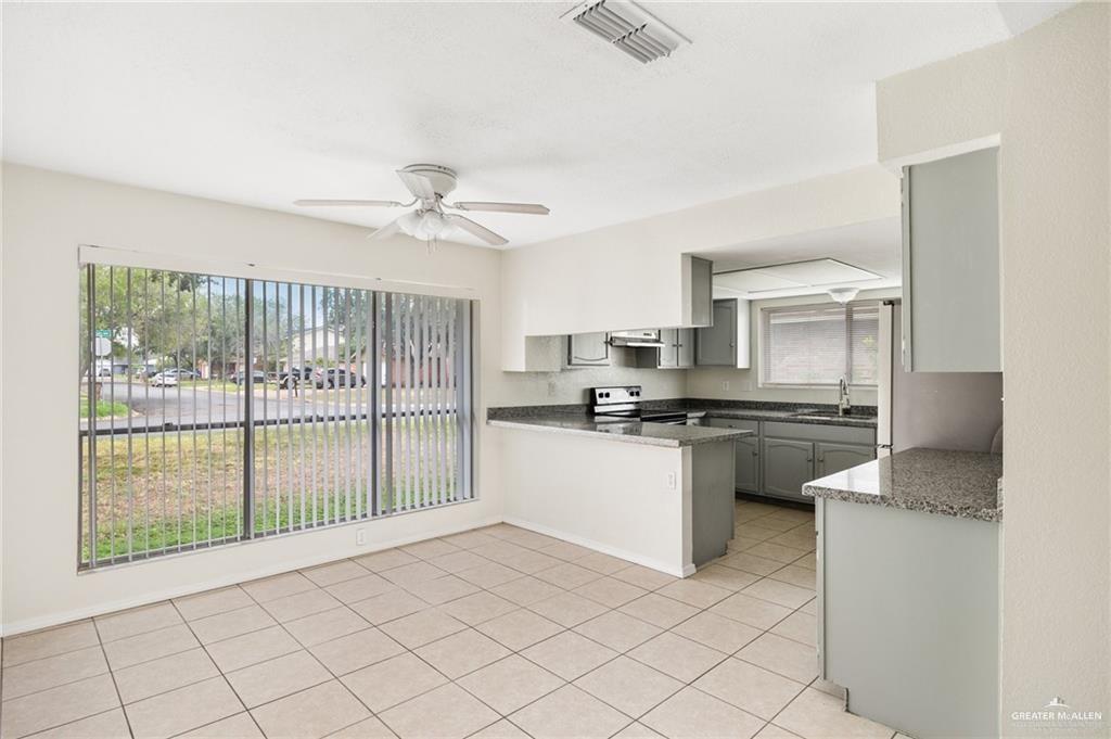1601 Robin Avenue McAllen, TX 78504 - Photo 4 of 12