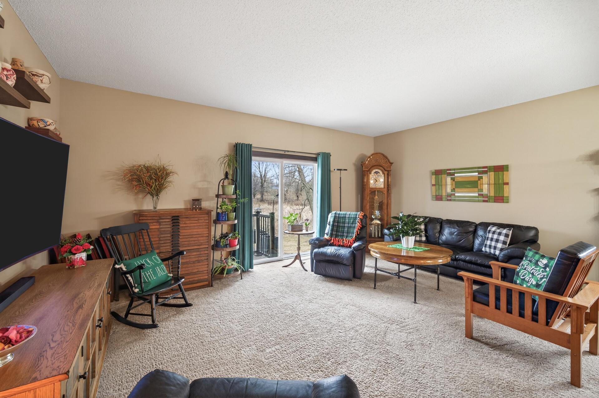 9749 Norway Street Northwest Coon Rapids, MN 55433 - Photo 4 of 29