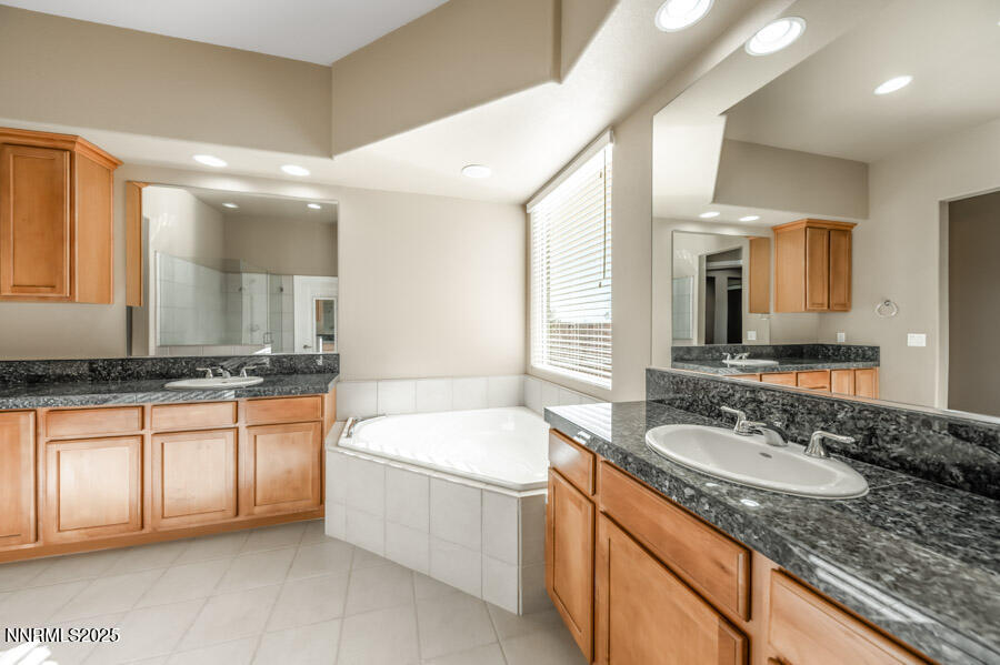 3240 Quartzite Drive Reno, NV 89523 - Photo 22 of 48 q-1040