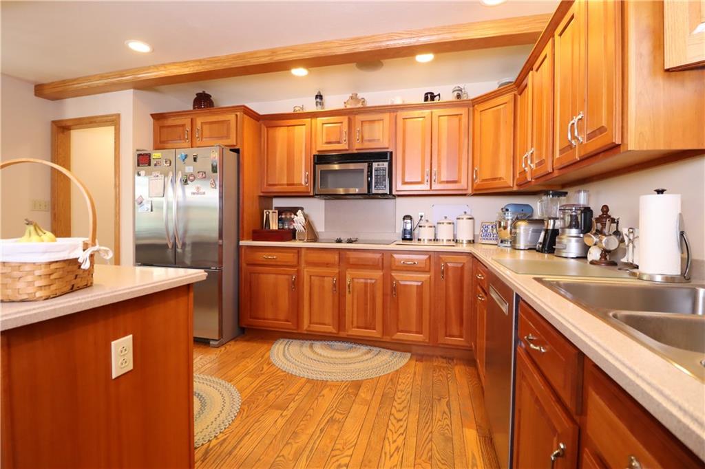 7042 Forrest Trail Road Butler, PA 16002 - Photo 10 of 47