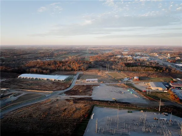 $4,950,000 | 0 North 169th Highway, Smithville, MO 64089