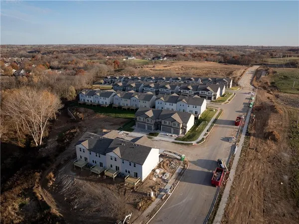 $4,950,000 | 0 North 169th Highway, Smithville, MO 64089