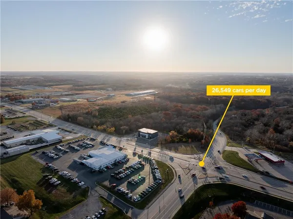 $4,950,000 | 0 North 169th Highway, Smithville, MO 64089
