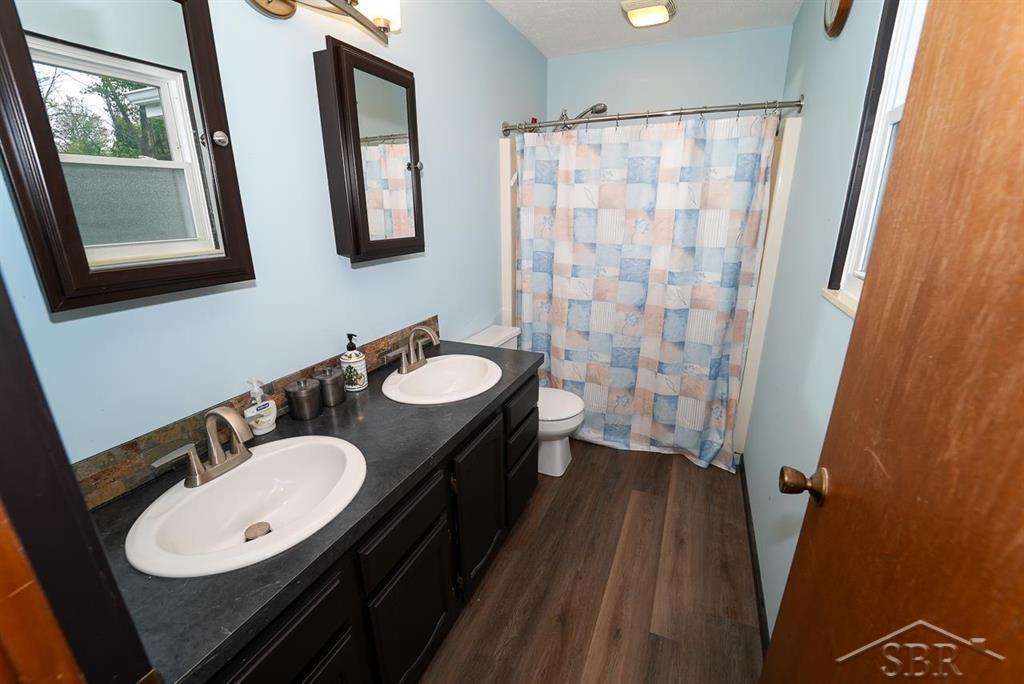 4674 East Wackerly Road Midland, MI 48642 - Photo 23 of 41 50091643-22.JPG