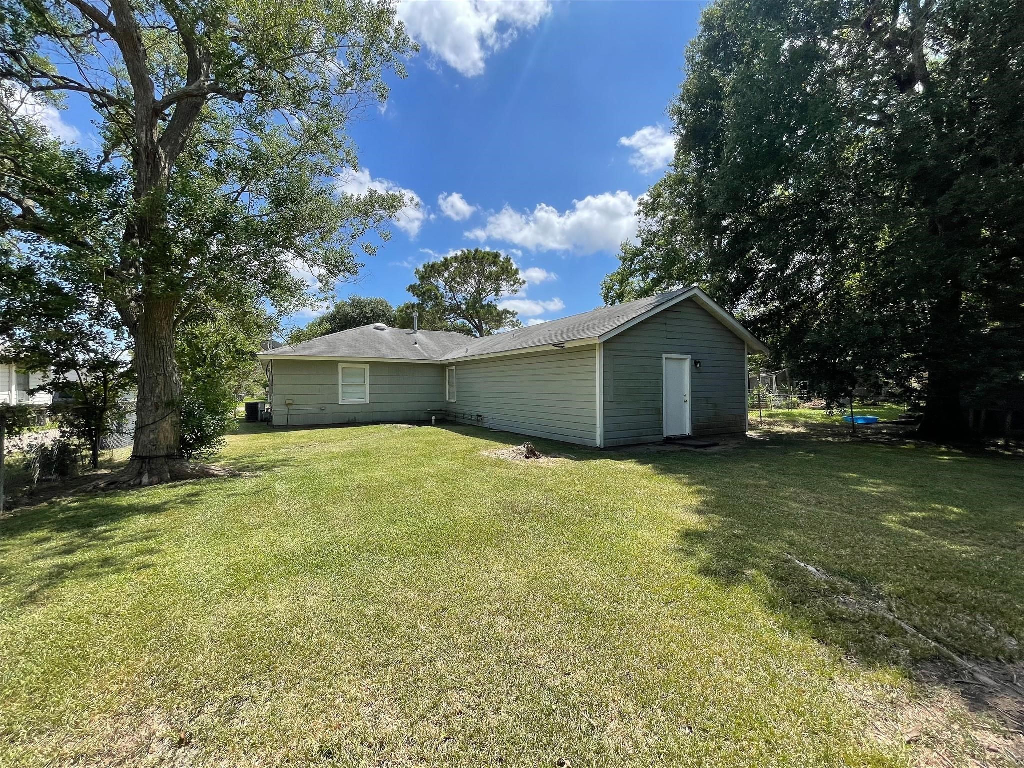 1241 Chevy Chase Drive Angleton, TX 77515 - Photo 21 of 21