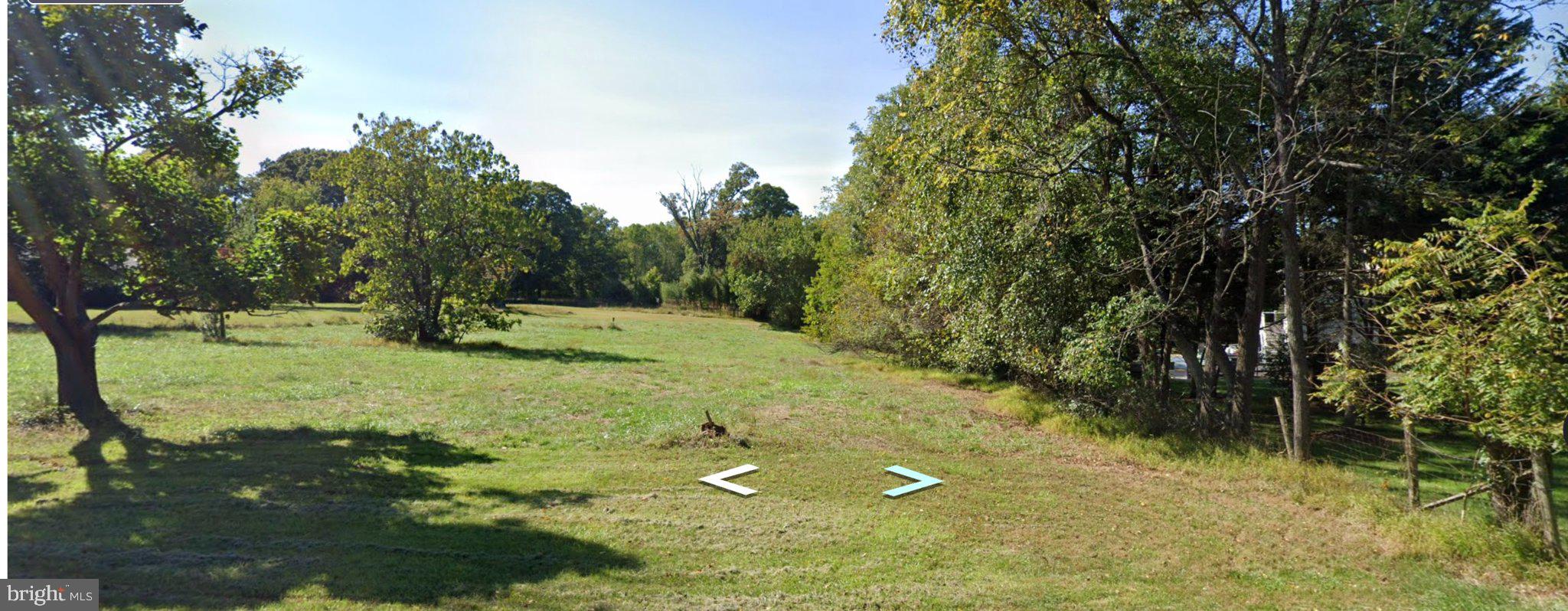 900 Seneca Road Great Falls, VA 22066 - Photo 3 of 4 a view of outdoor space