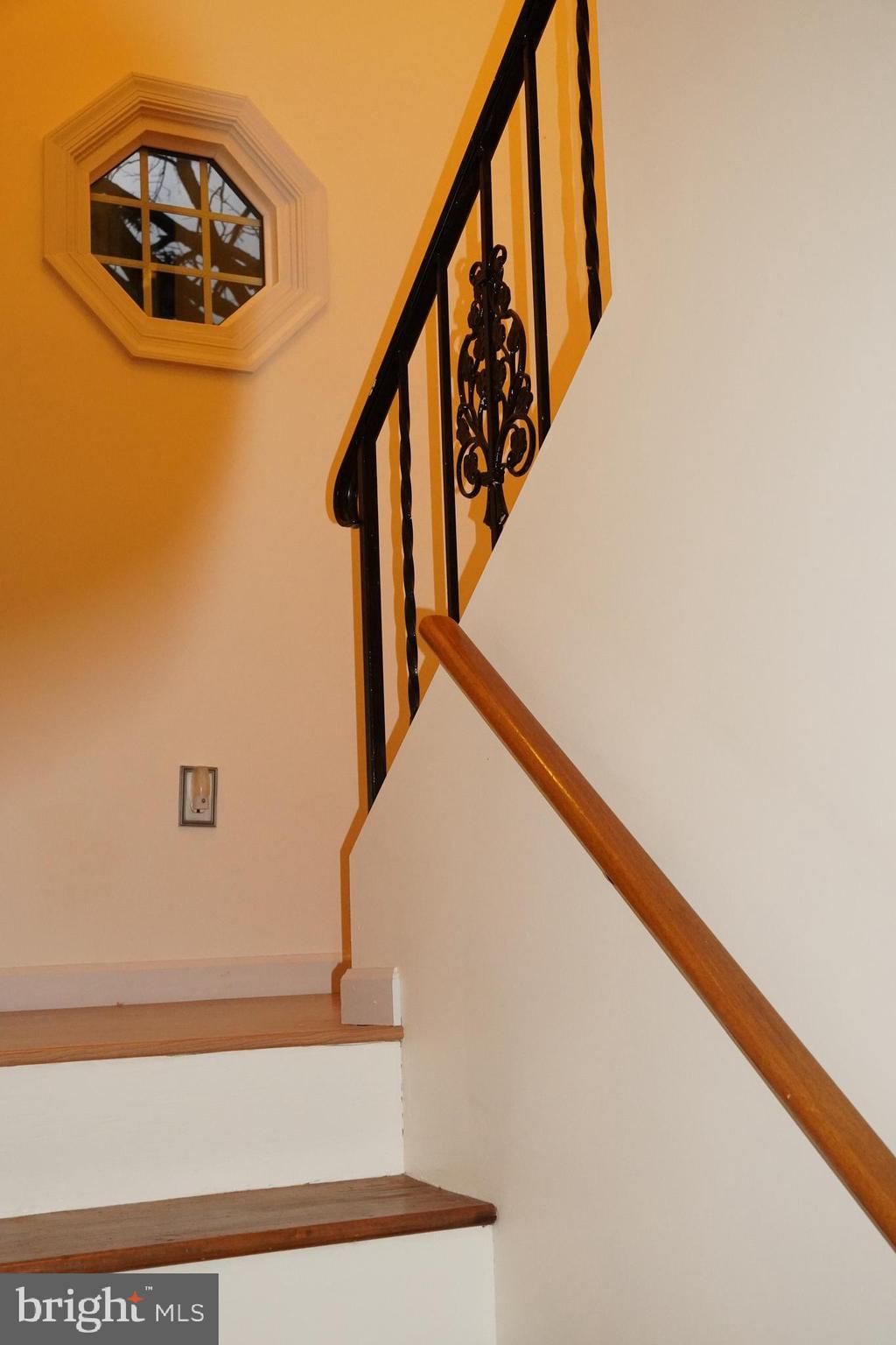 2009 Deer Path Road Harrisburg, PA 17110 - Photo 16 of 40 Gallery Image 16