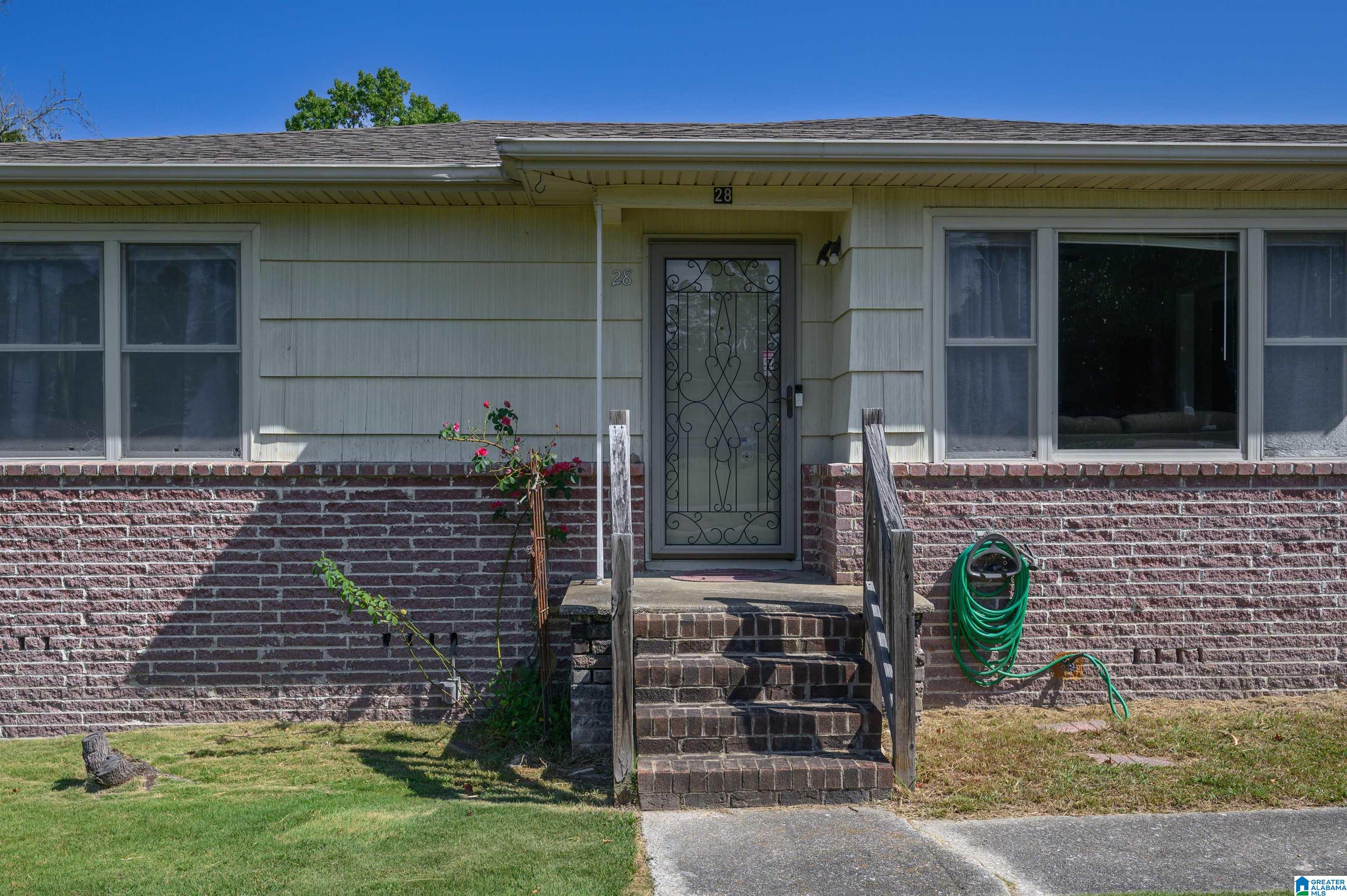 28 23rd Terrace Northwest Birmingham, AL 35215 - Photo 4 of 36