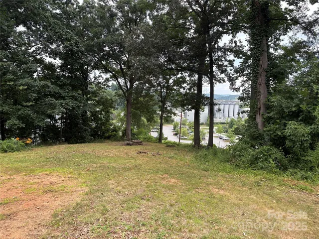 $339,000 | 53 Logan Circle, Asheville, NC 28806