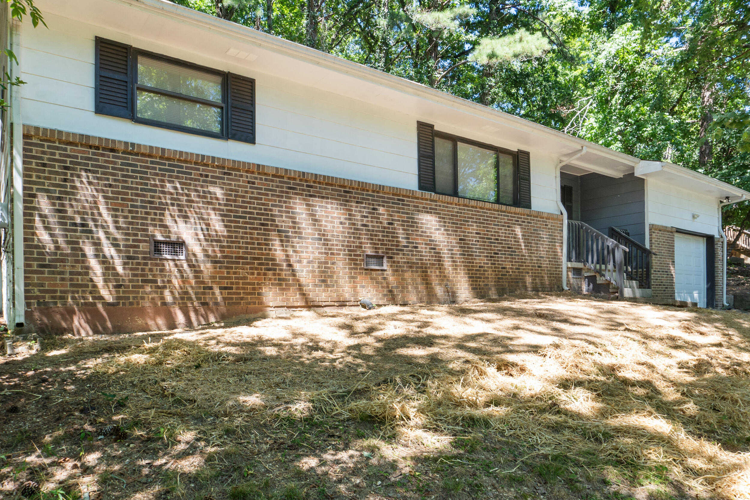 3515 Ridgevale Avenue Chattanooga, TN 37411 - Photo 2 of 23 _dsc1084