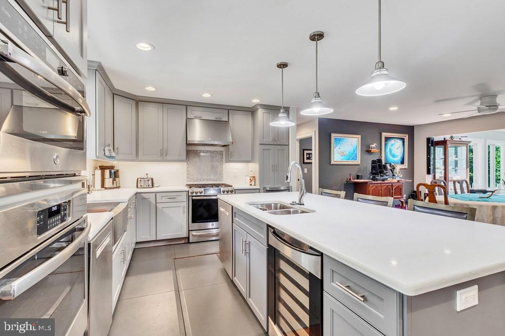 47 Edgewater Drive Heathsville, VA 22473 - Photo 6 of 94