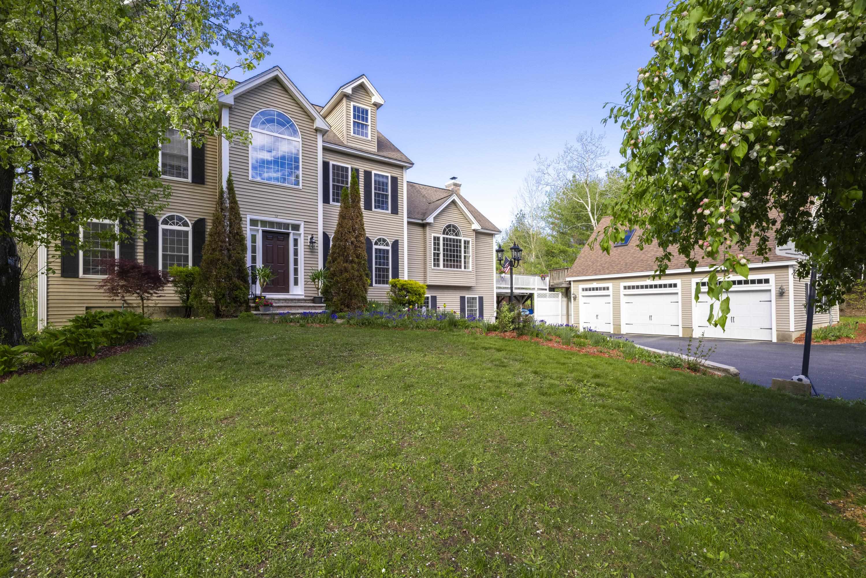 12 Balmorra Road Windham, NH 03087 - Photo 2 of 28