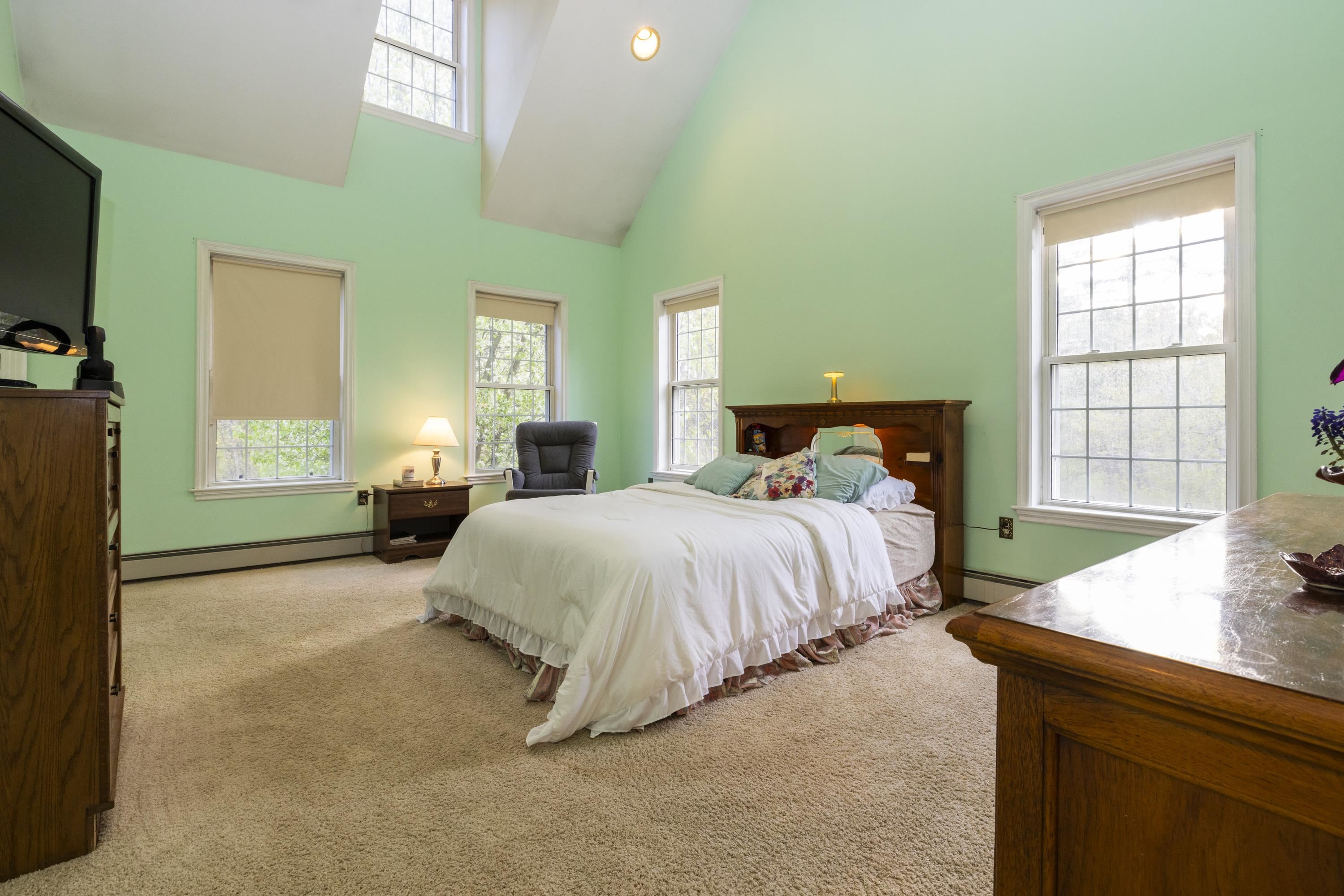 12 Balmorra Road Windham, NH 03087 - Photo 7 of 28