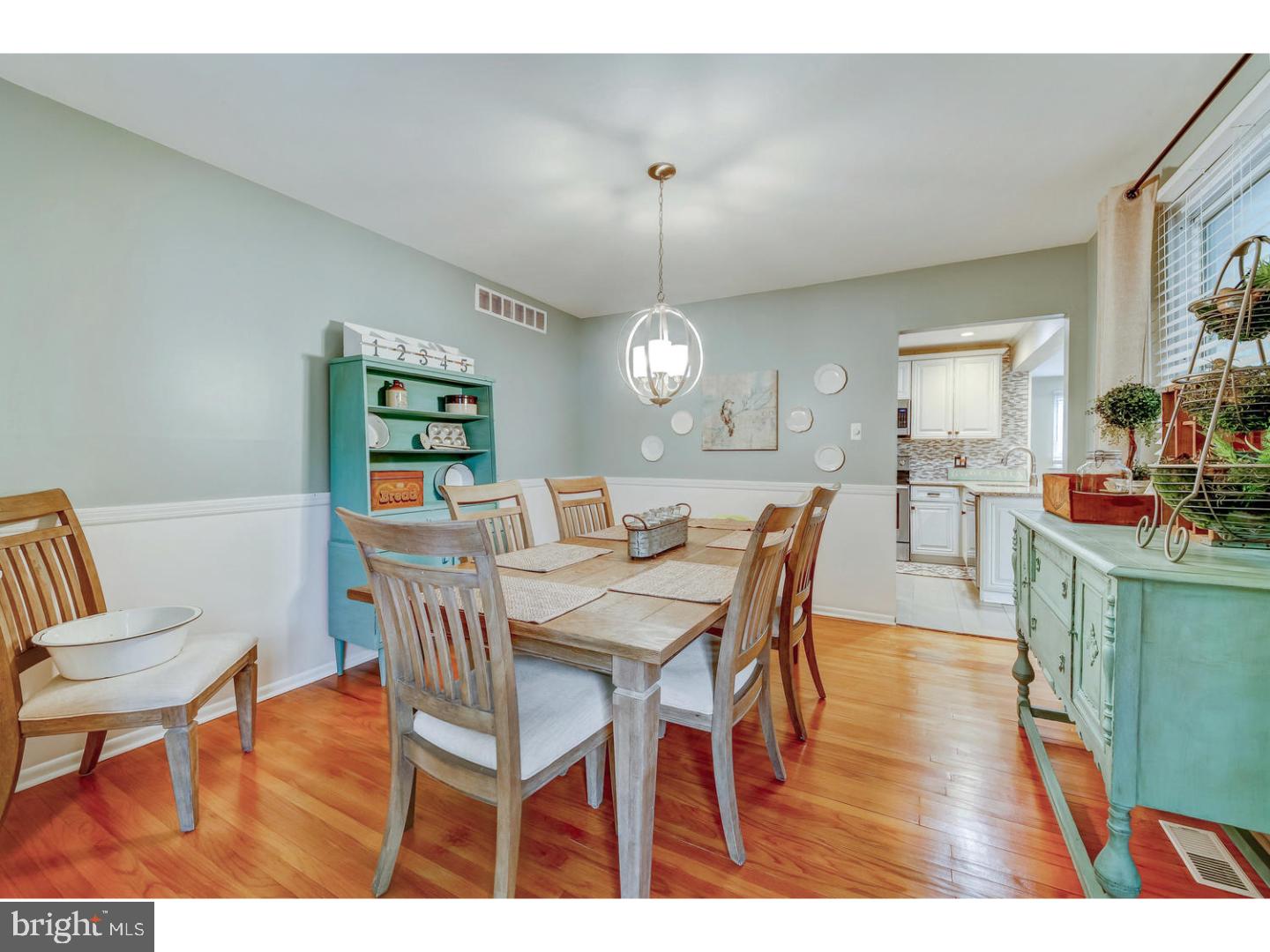 109 Haines Road Mount Laurel, NJ 08054 - Photo 8 of 25 Dining Room