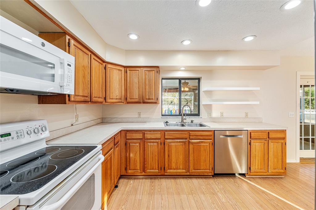 10217 Southwest 74th Terrace Ocala, FL 34476 - Photo 19 of 47
