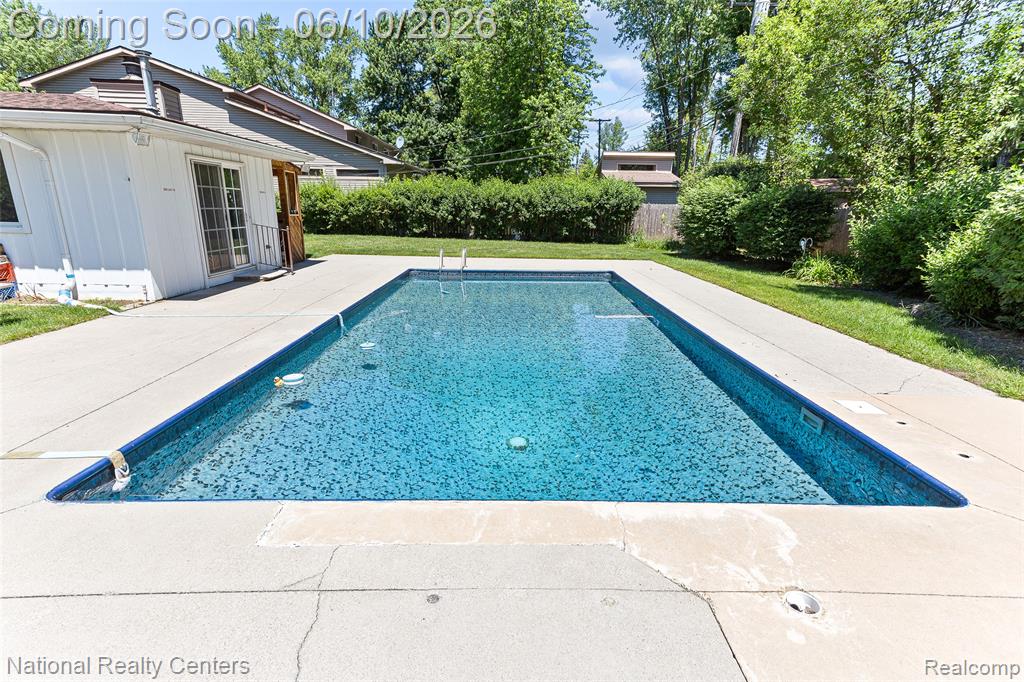 23950 Meadowbrook Road Novi, MI 48375 - Photo 27 of 39