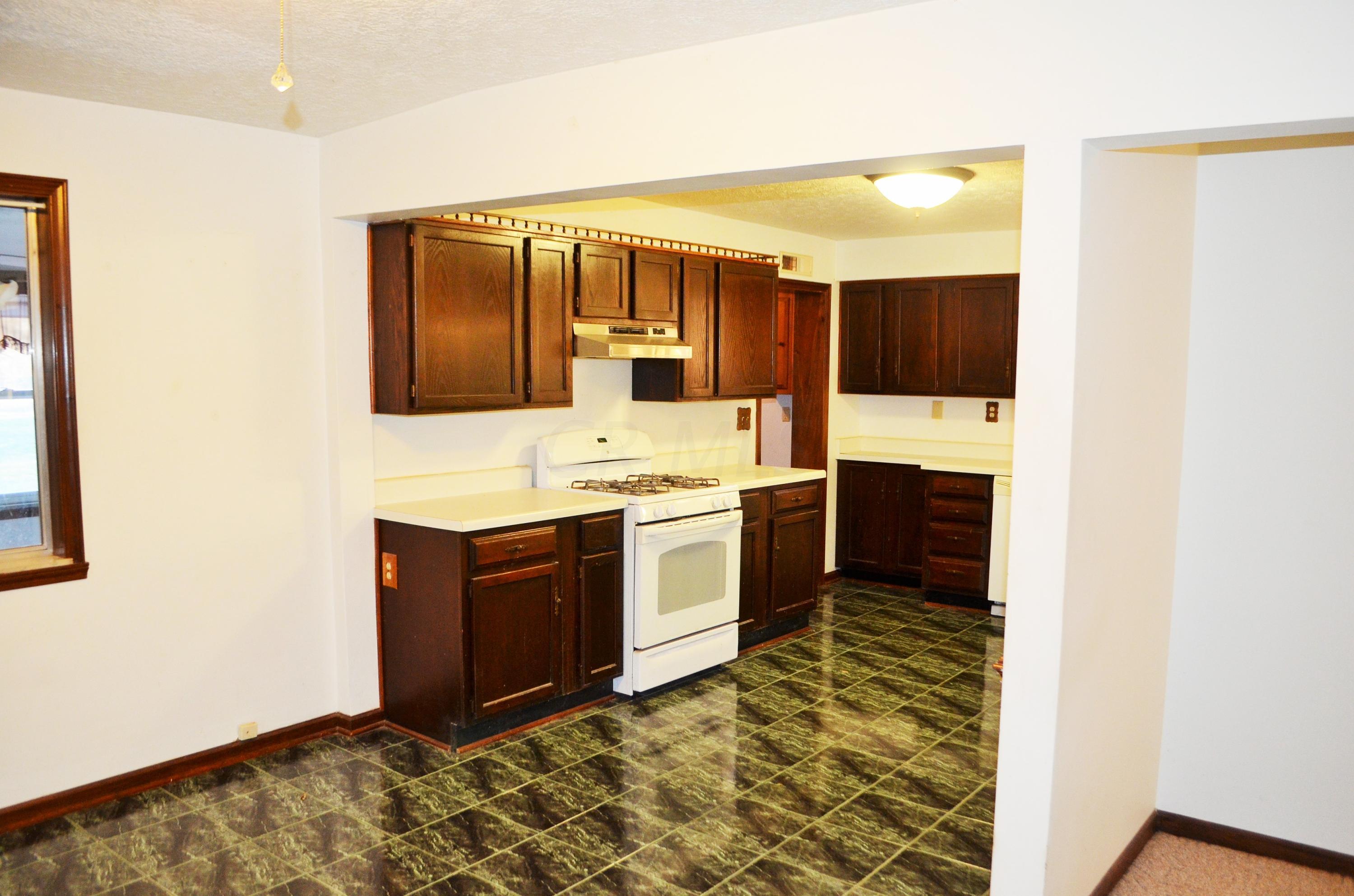 10559 Morse Road Pataskala, OH 43062 - Photo 7 of 41 Gallery Image 7