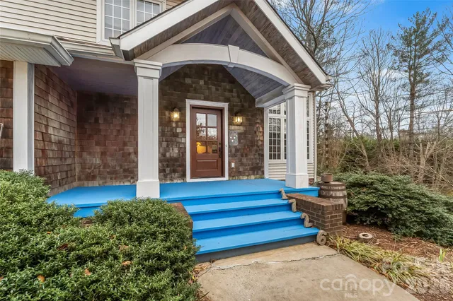 $659,000 | 1726 Waterford Way, Morganton, NC 28655